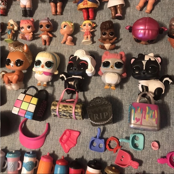 LOL Surprise Lot Dolls Pets Bottles Bags Accessories Over 250 Pieces - Picture 8 of 13